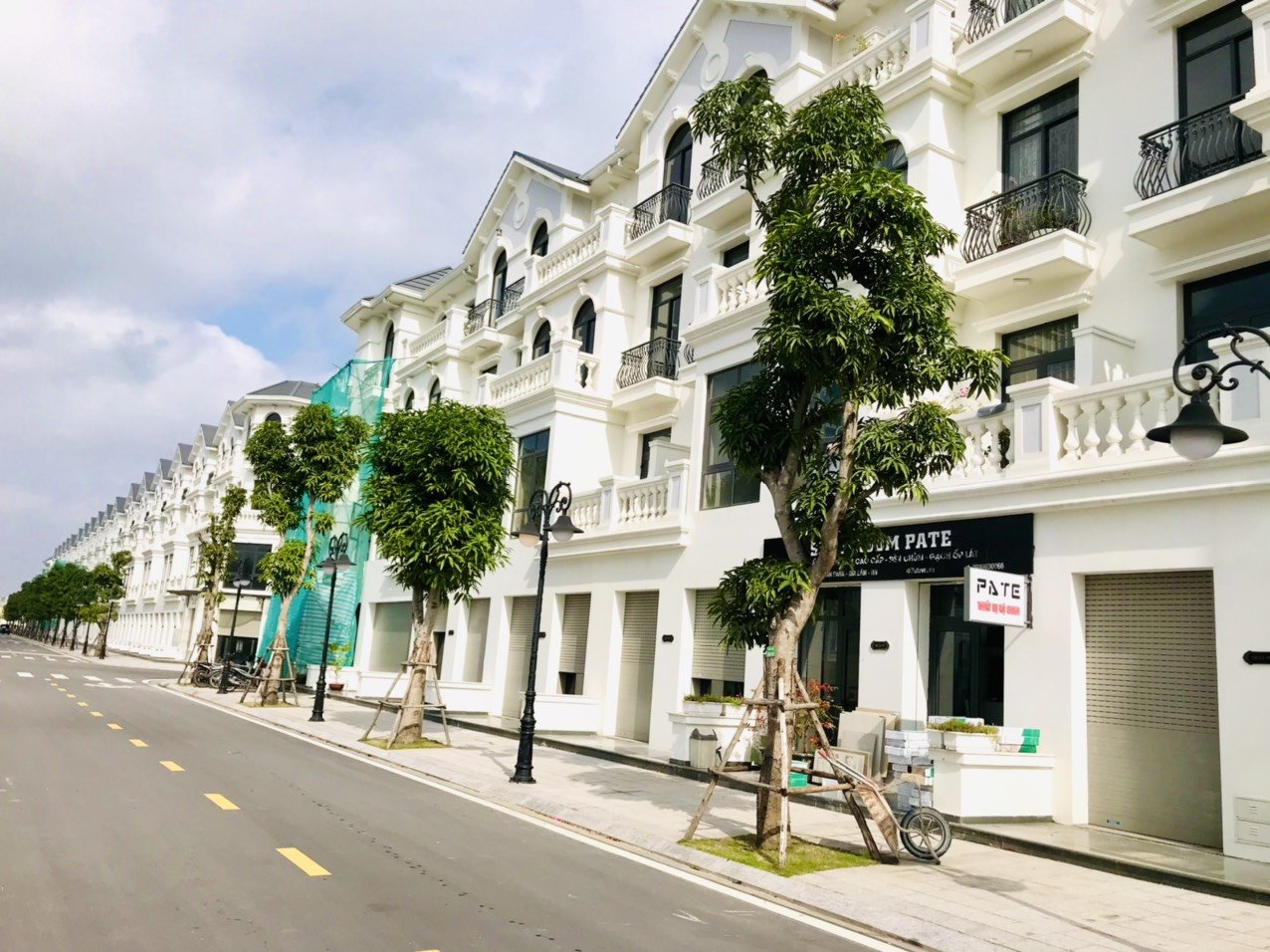 Bán cả cặp Shophouse San Hô khu đô thị Vinhomes Ocean Park, Gia Lâm.